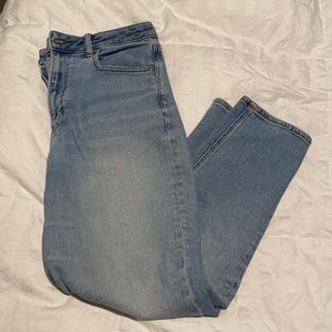 American eagle mom jeans